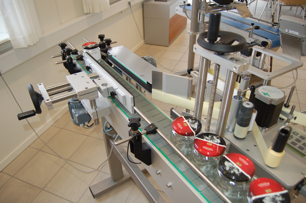 Top 5 Labelling Machines To Improve Production Processes