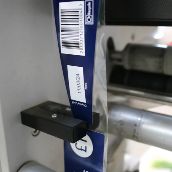 Polytij Bunch Label Applicator